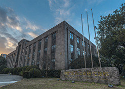 雷士德医学钻研院