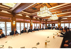 2023年12月20日，，星际娱乐官网党委书记、董事长刘敬桢参与韩国总理韩德洙会见中方代表团活动并作为代表讲话